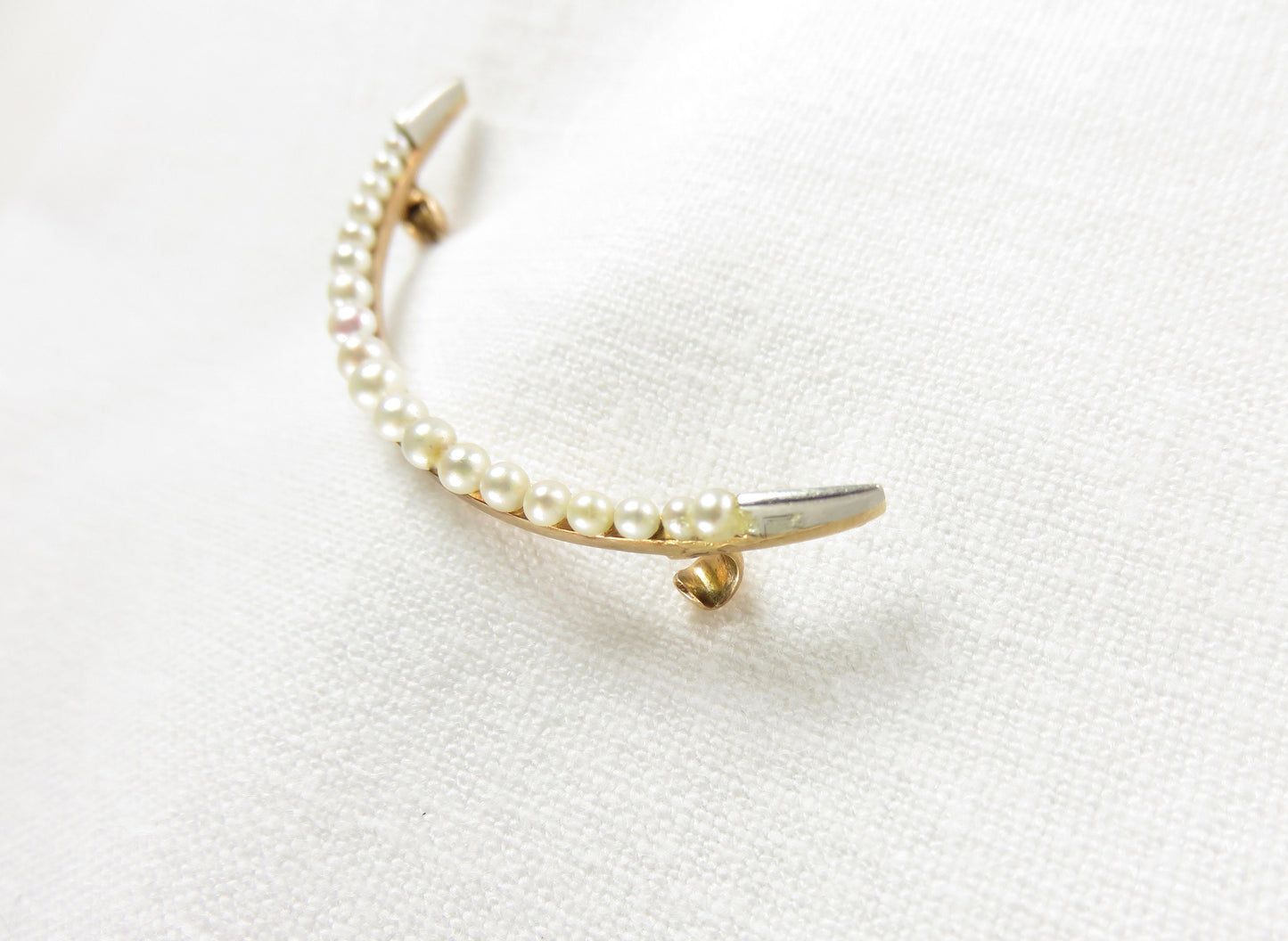 Circa 1880. Victorian 14kt and Pearls Crescent Moon Pin