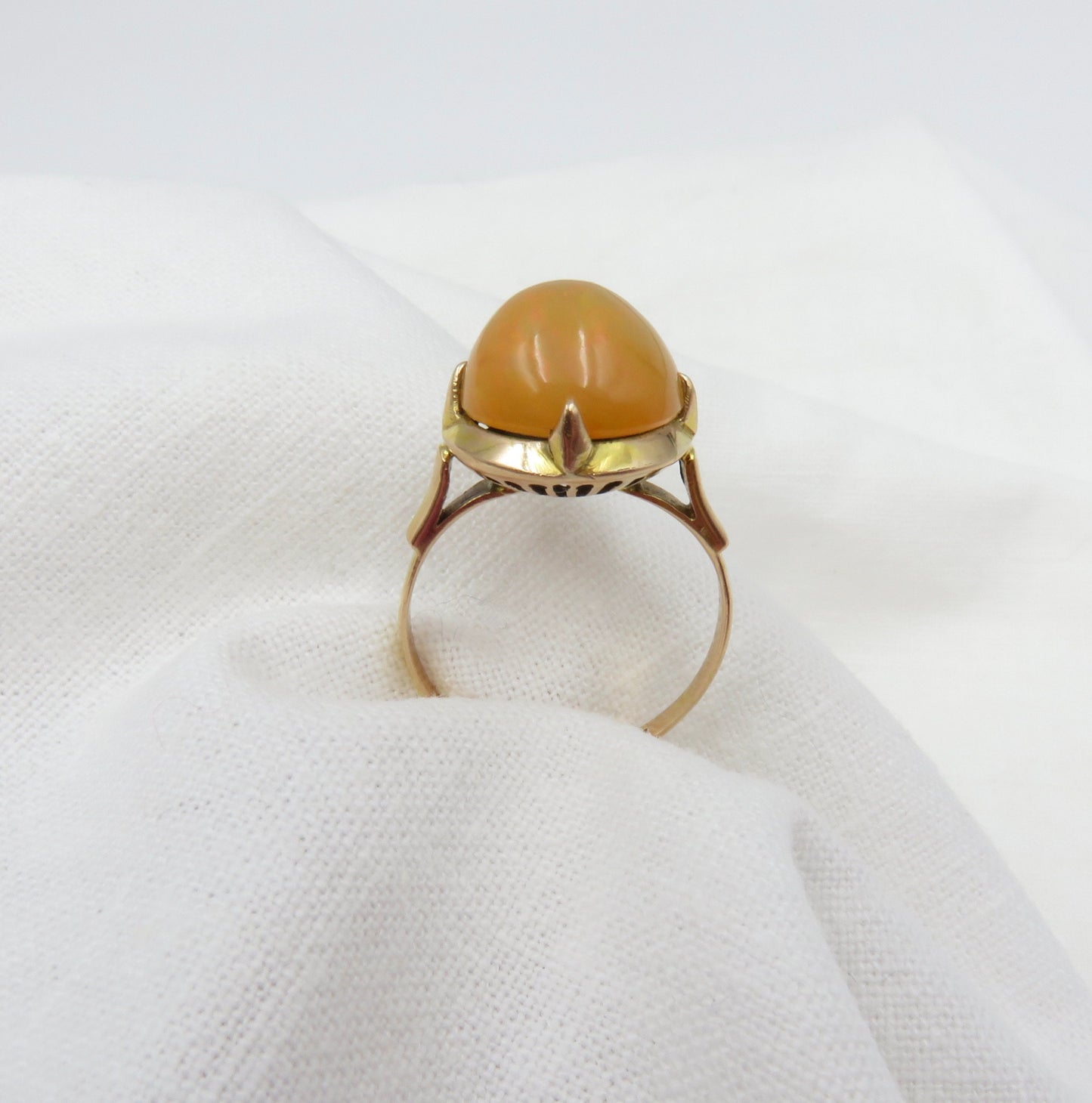 Circa 1910. 3.15 carat Mexican Fire Opal Ring