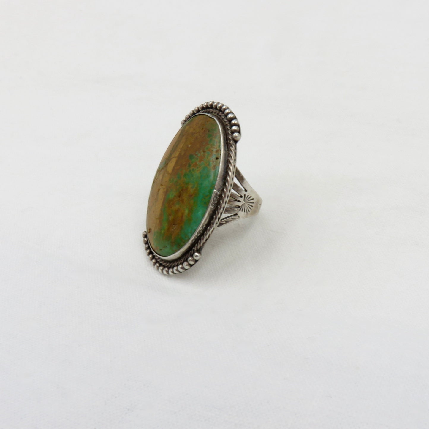 Circa 1940. Native American Turquoise and Silver Ring