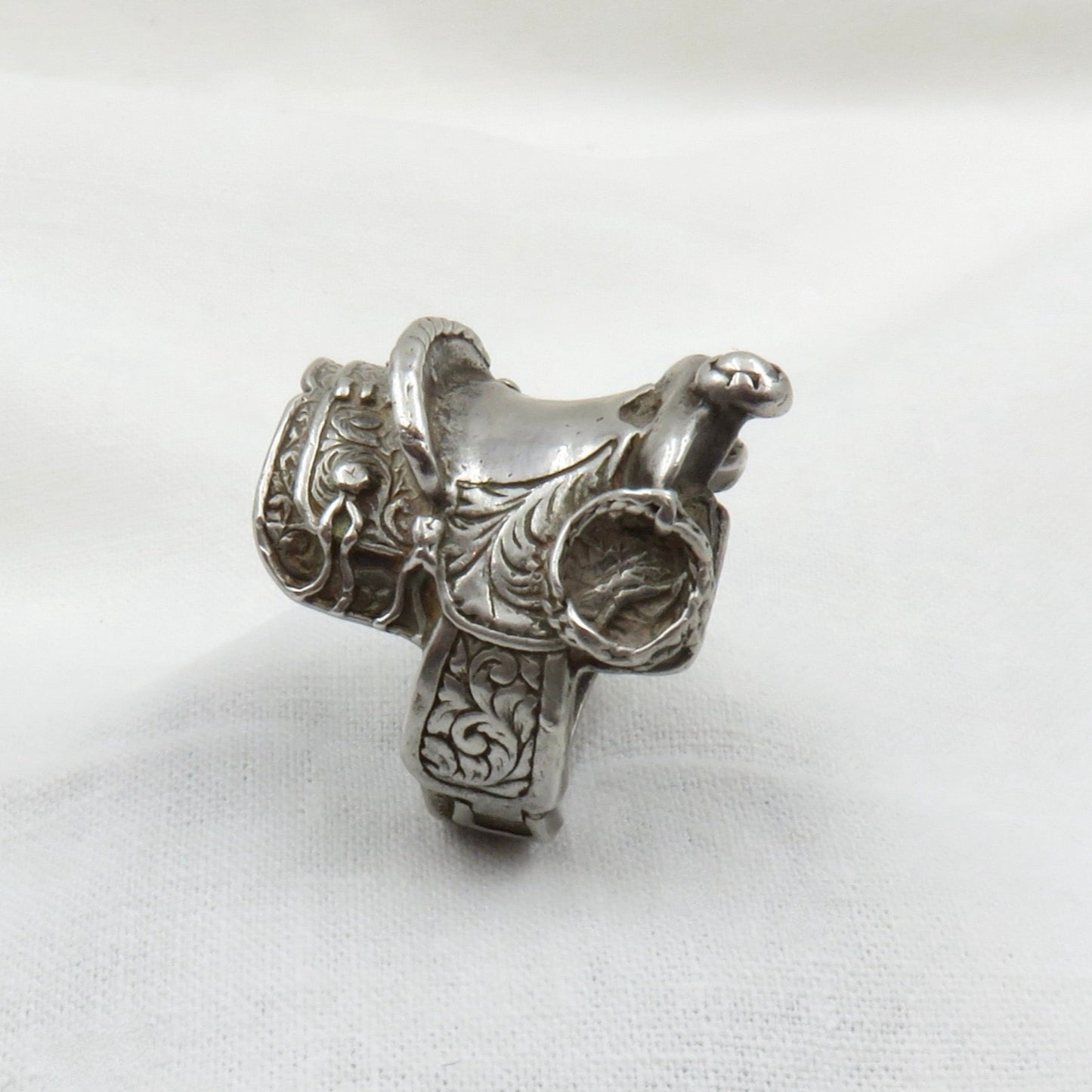 Vintage Silver Saddle Ring