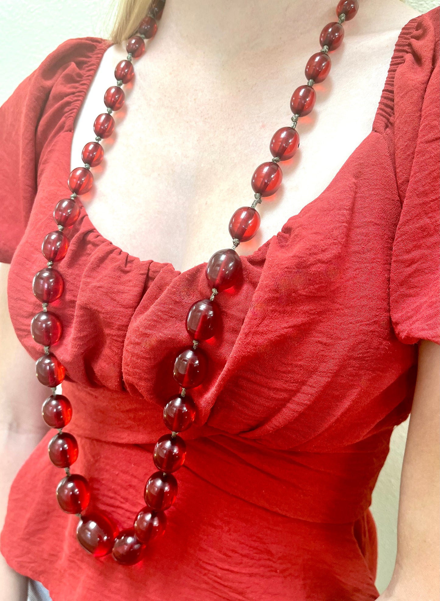 Vintage Red Bakelite Necklace