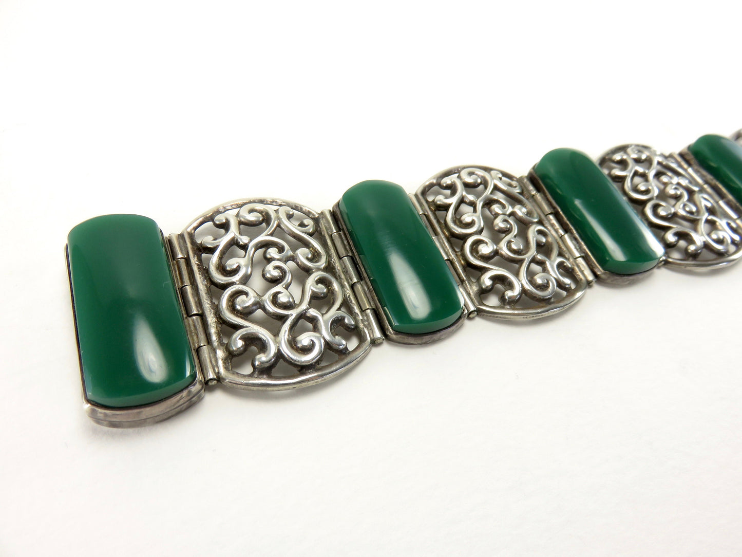 Circa 1940 Mexican Silver and Green Stone Link Bracelet