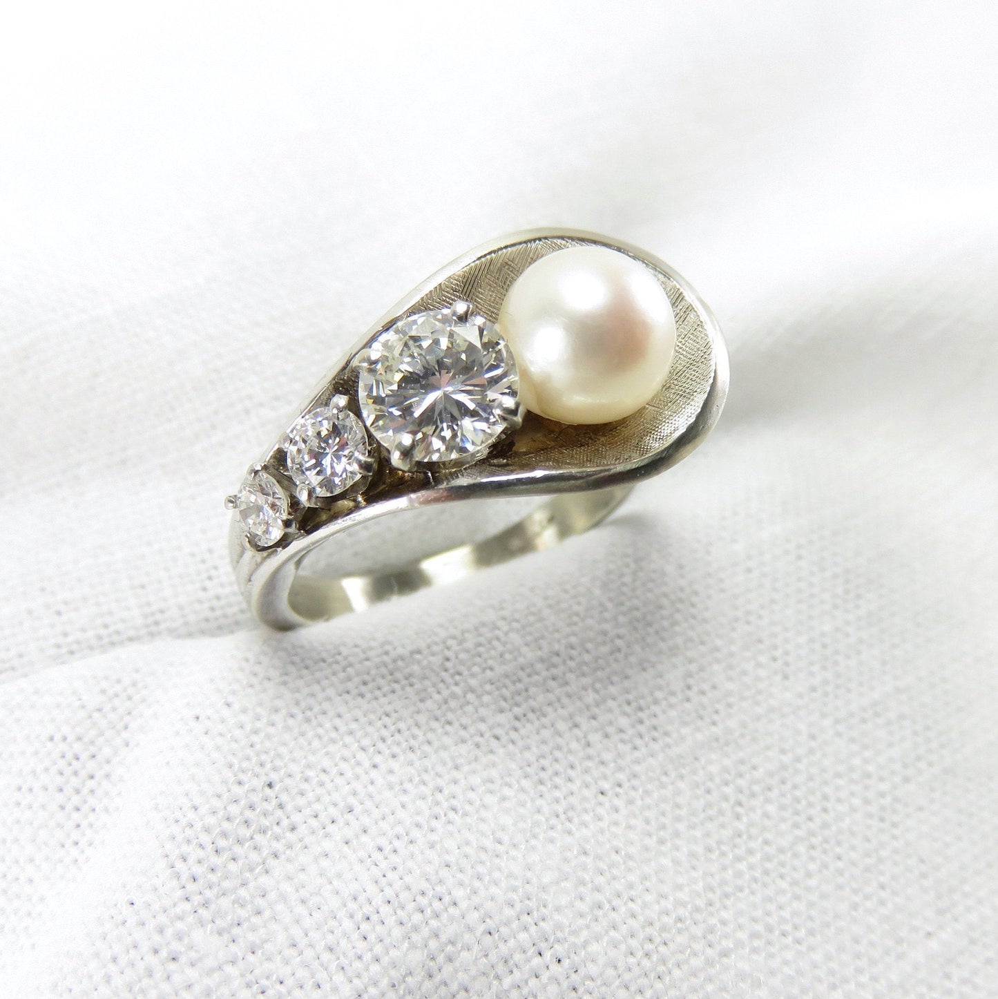 Circa 1950. Pearl and Diamond 14kt White Gold Ring