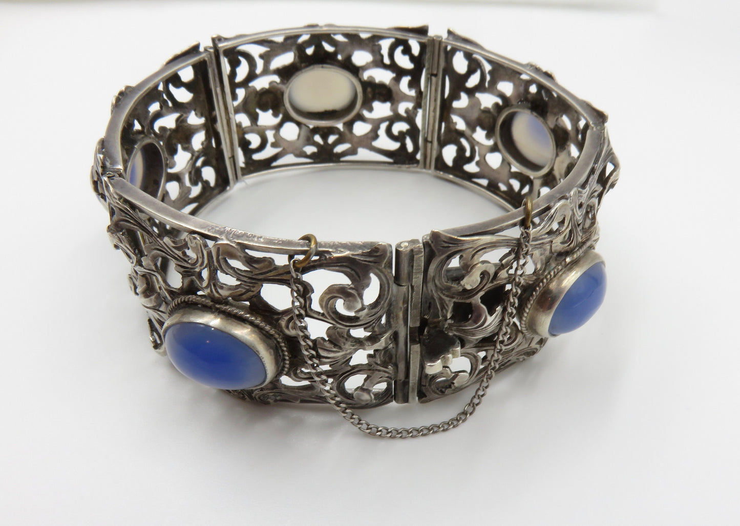 Circa 1910.  Silver Filigree and Chalcedony Link Bracelet