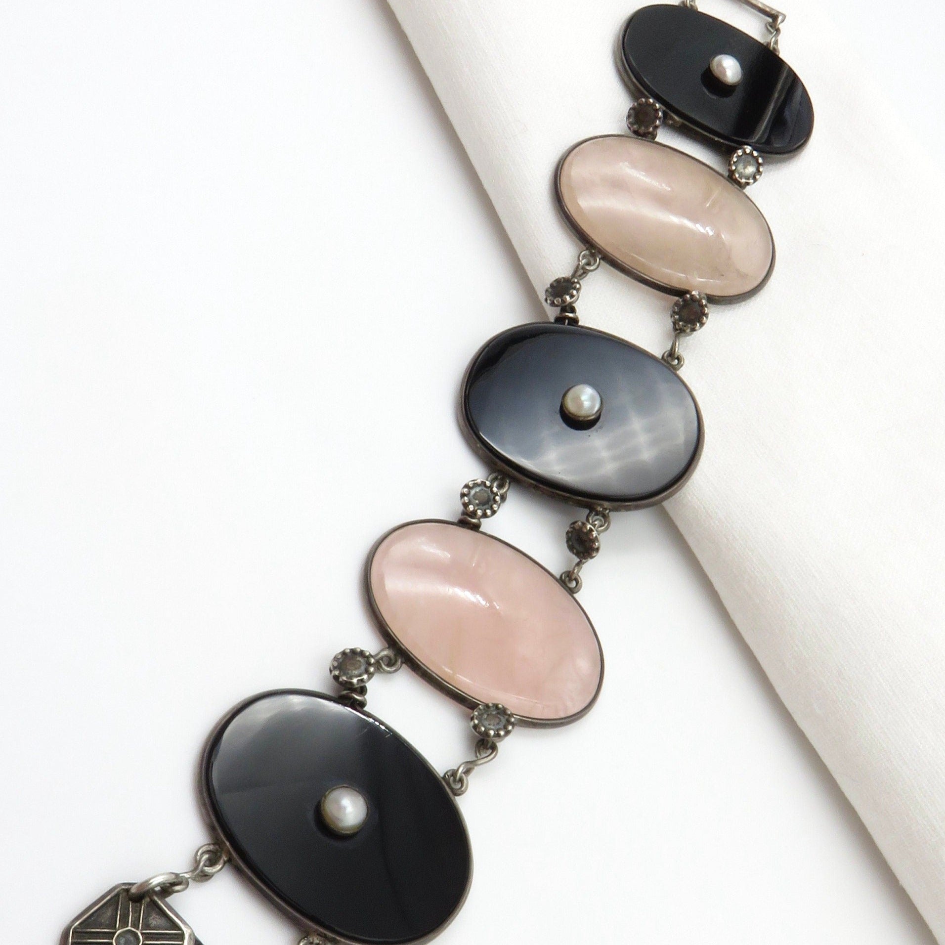 Bracelets – Camellia Antique Jewelry
