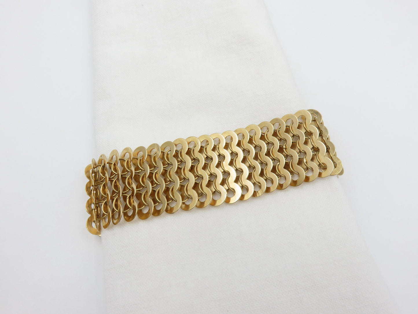 Retro Era 18kt Gold Bracelet