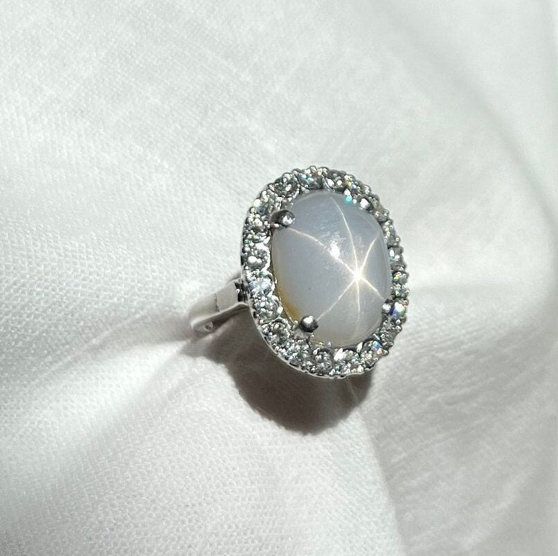 Mid Century Star Sapphire and Diamond Ring