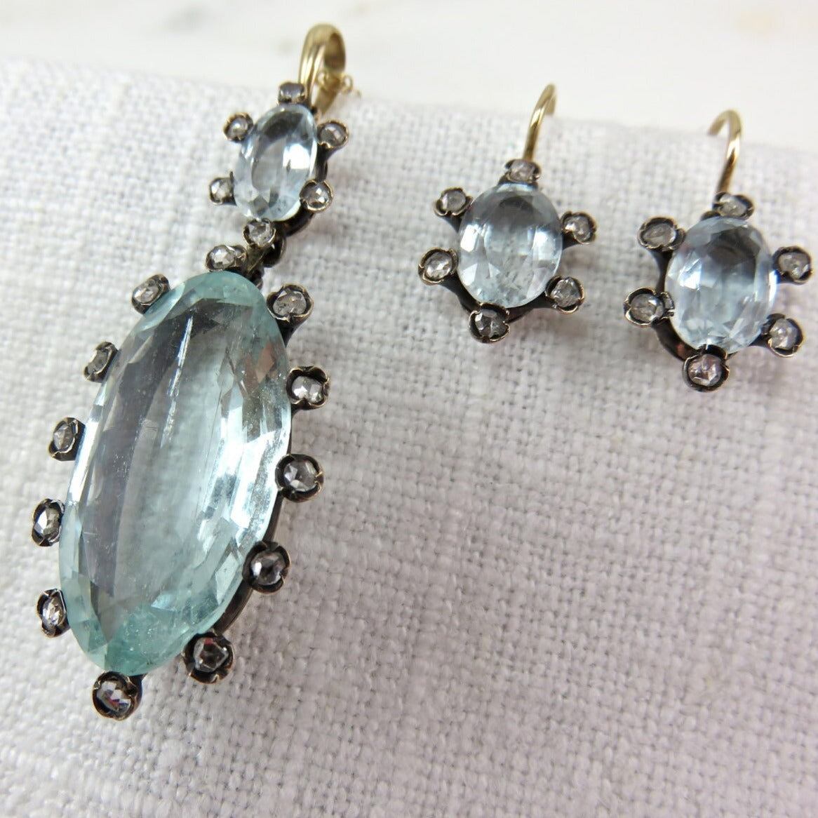 Circa Mid-Victorian Aquamarine and Rose Cut Diamond Pendant and Earring Set